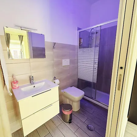 Lili & Aurora Guest house 3*